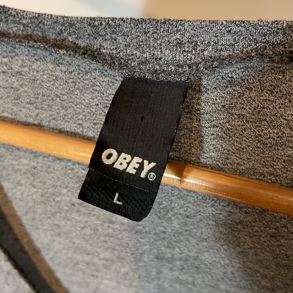 OBEY Long Graphic Tee - Picture 3 of 3